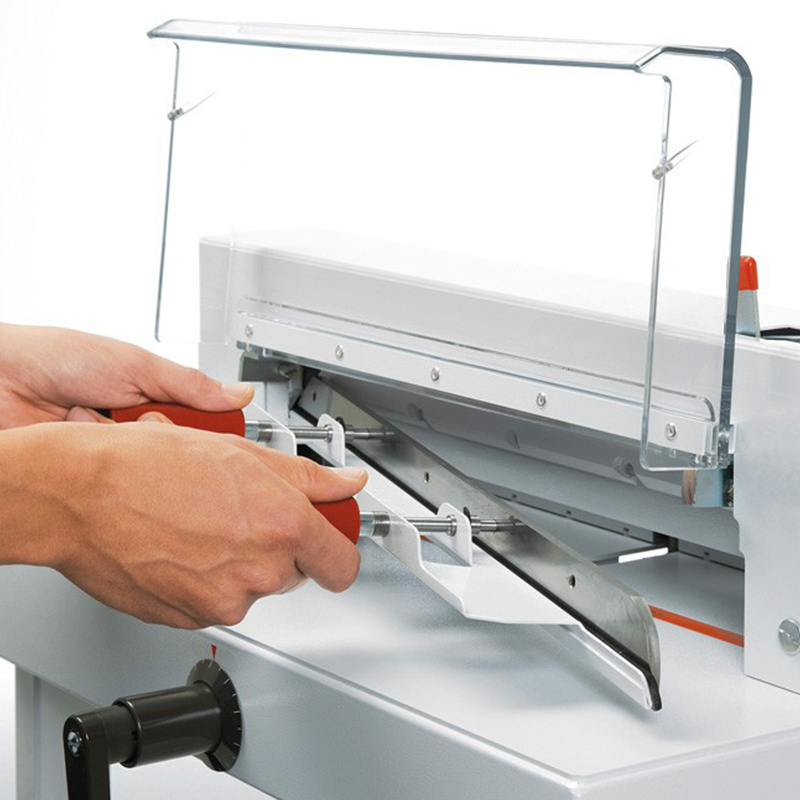 Guillotine EBA 4305 - Image 6